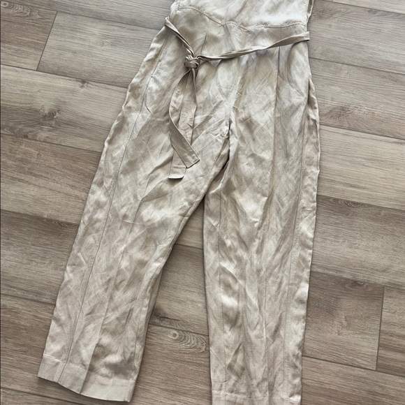 Banana Republic Linen Belted Wide-Leg Jumpsuit in a light beige or taupe color S - Picture 4 of 8